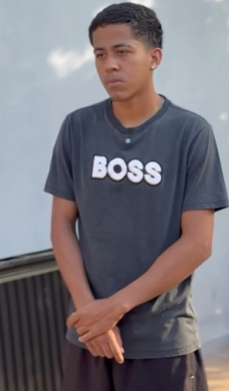 L2305004 Ele enfrent0u pai parte 2
